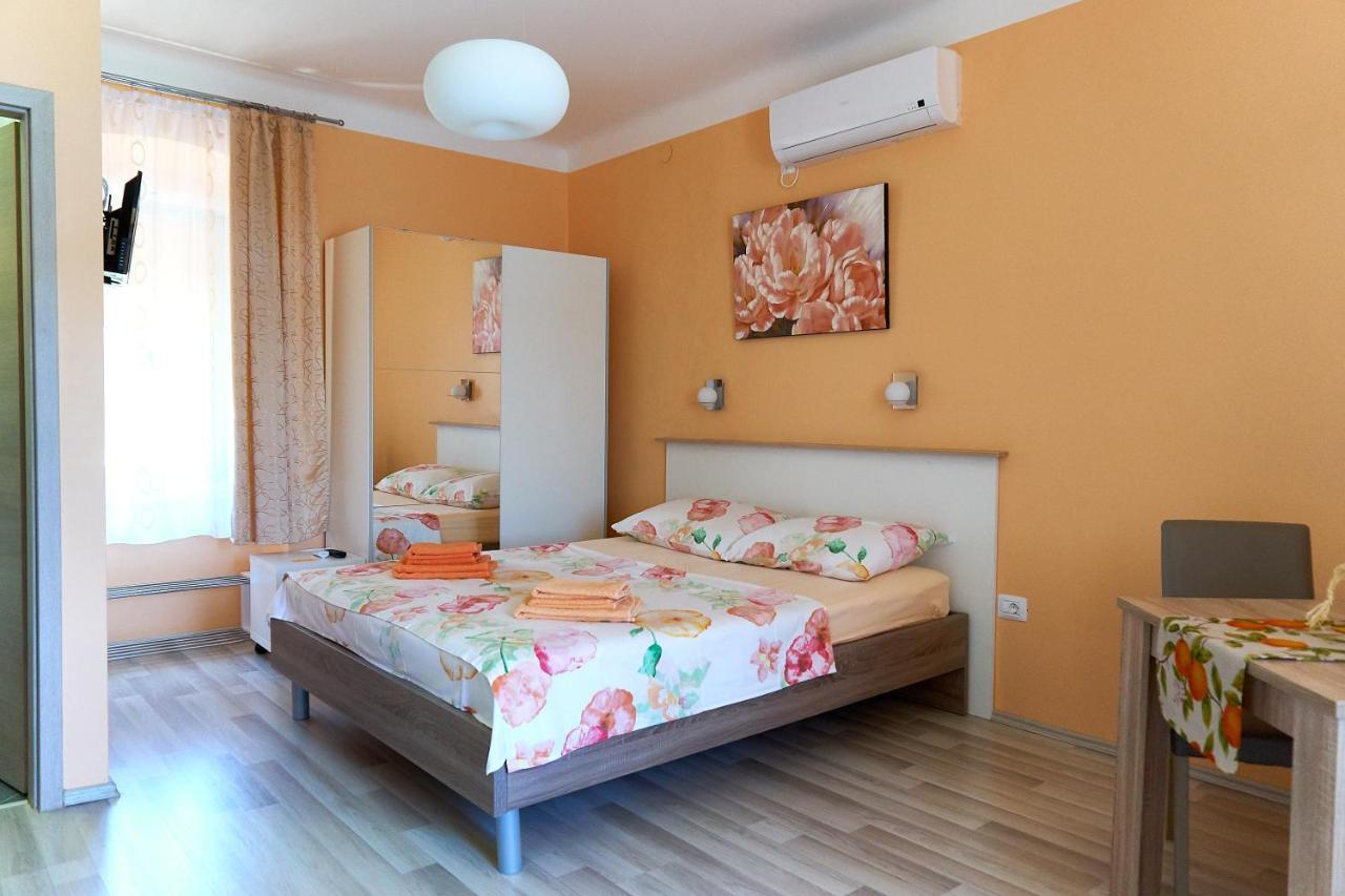Apartments Nives เซรส ภายนอก รูปภาพ